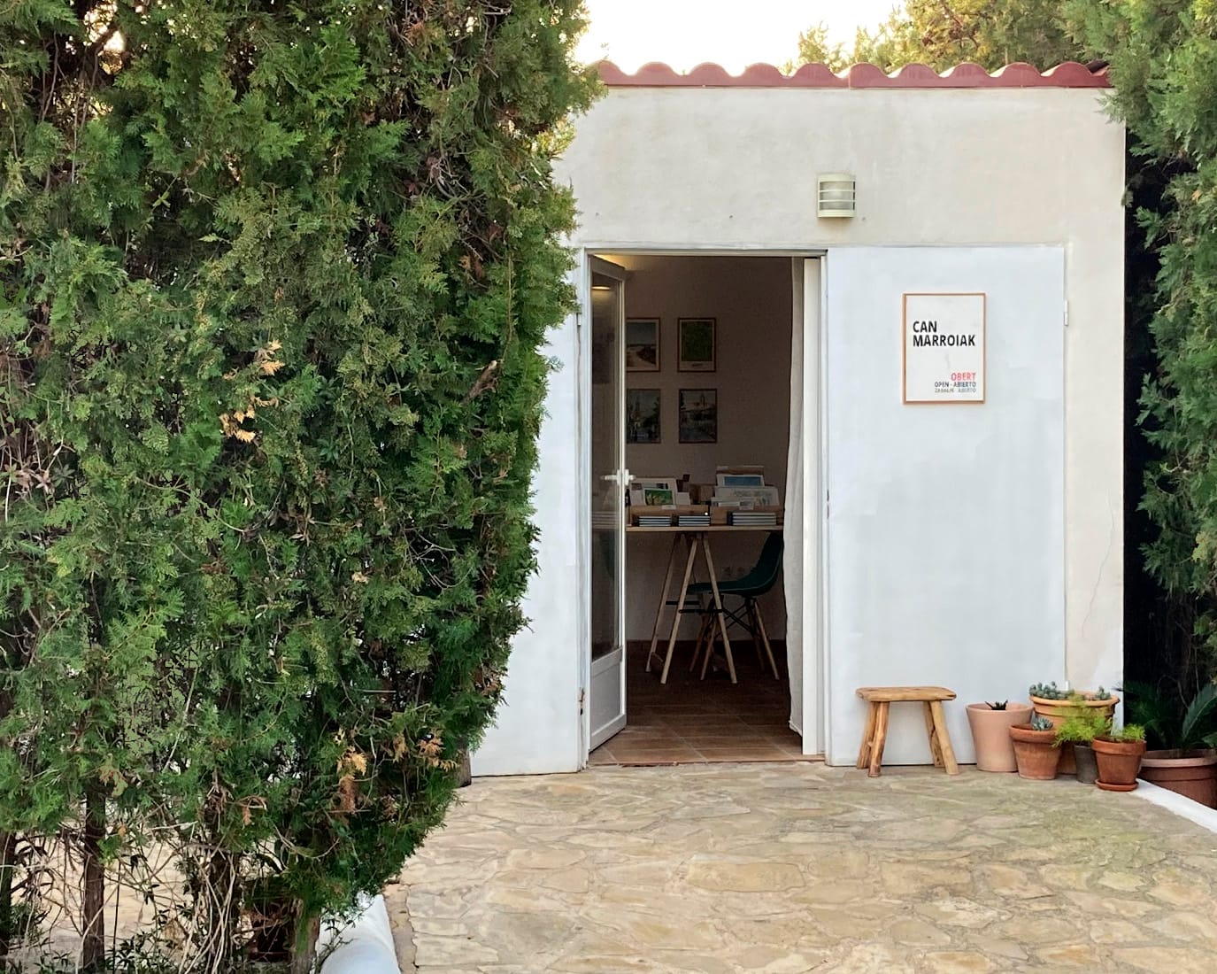 VINOAK Vini e arte nel workshop Can Marroiak Oliva Beach, Valencia