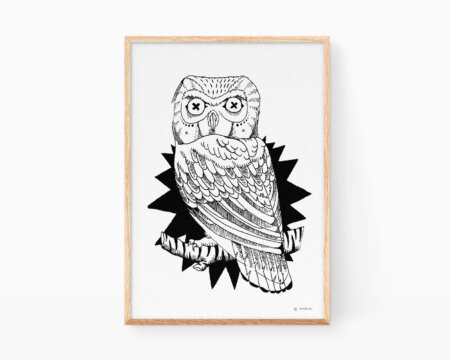 Stampa decorativa in bianco e nero con l'illustrazione di un gufo. Stampe di disegni di uccelli in uno stile minimalista a linee. Disponibile per l'acquisto online.